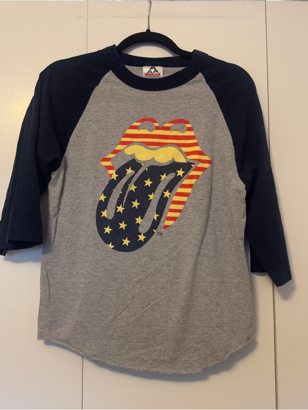 ✨5 for $25✨ Rolling Stones Graphic Raglan Tee